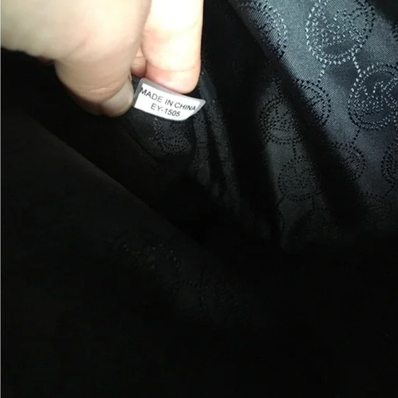 Michael Kors Jet Set Saffiano Leather Tote Bag
Yes Like new - Picture 6 of 14